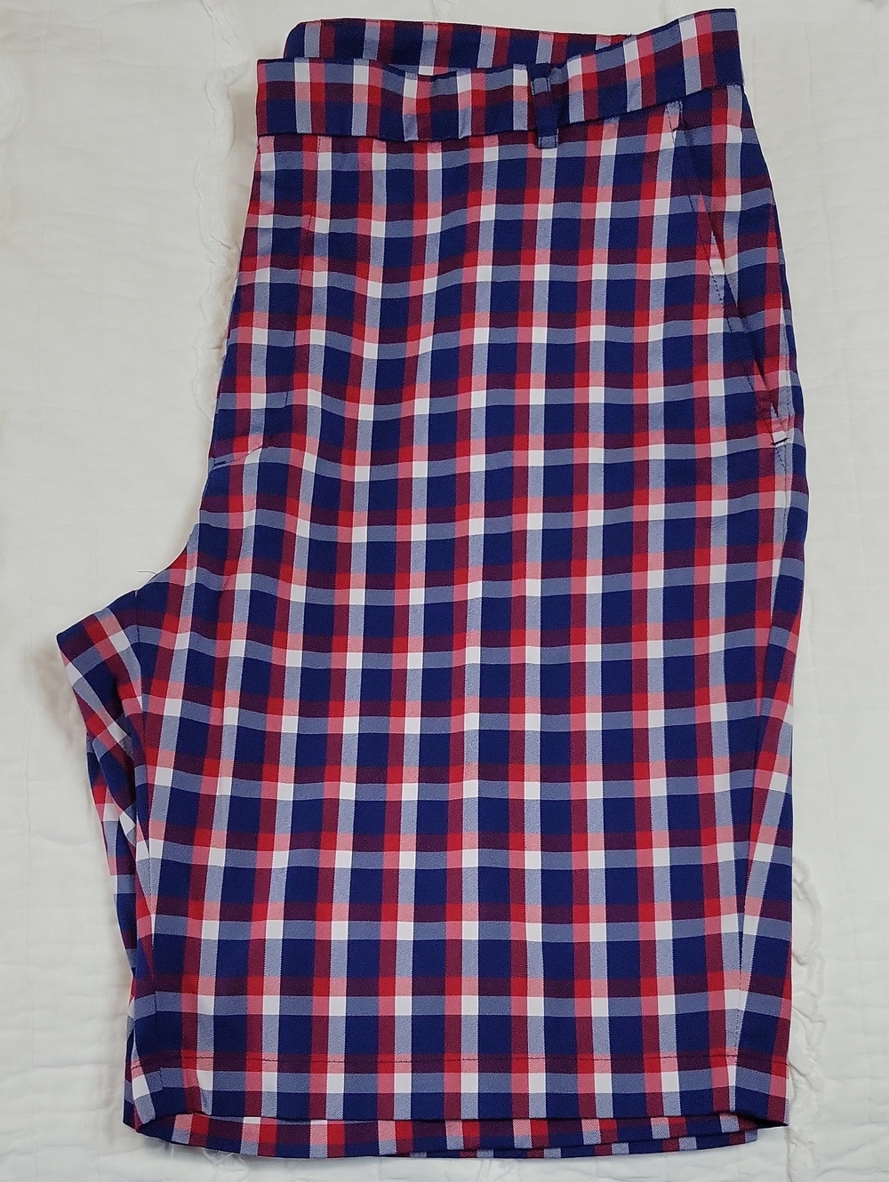 Walter Hagen Golf Shorts 40 10" Inseam Blue Red White Plaid Never Worn